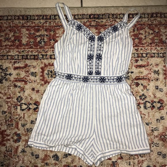 White and Navy Striped Romper - Picture 1 of 3
